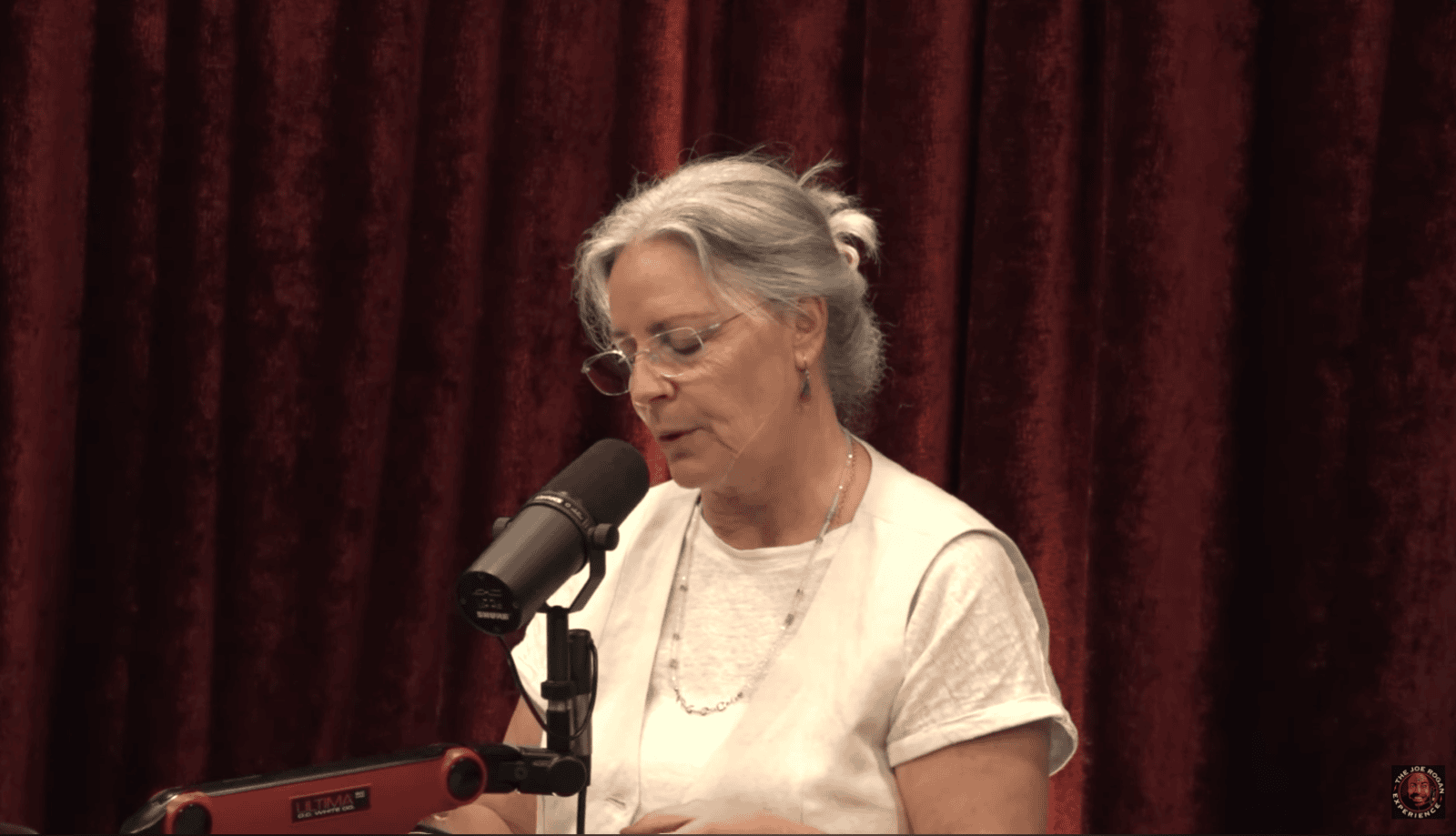 Joe Rogan Experience #2294 - Dr. Suzanne Humphries